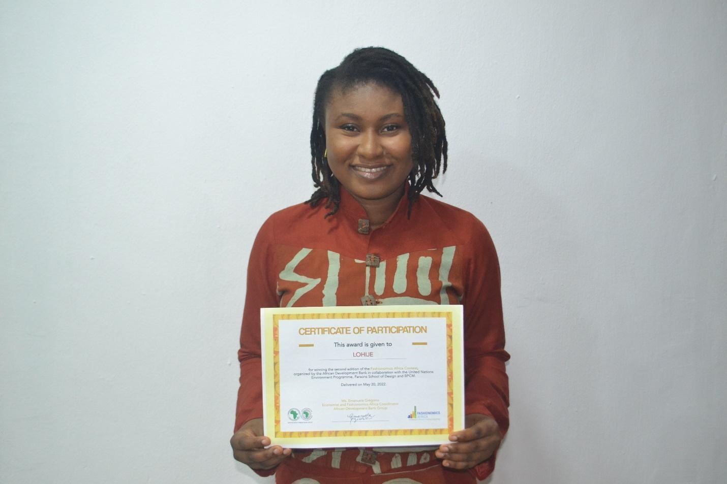 gift with diploma